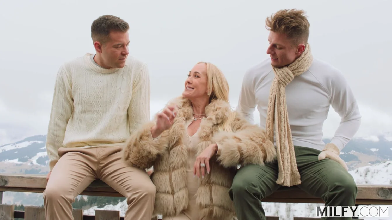 Milfy Brandi Love Boss Wife Brandi Gets Spit Roasted XXX